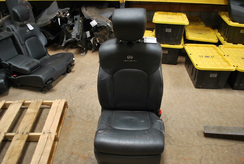 2011-2012 INFINITI QX56 FRONT RIGHT PASSENGER SIDE SEAT LEATHER W/ DISPLAY OEM