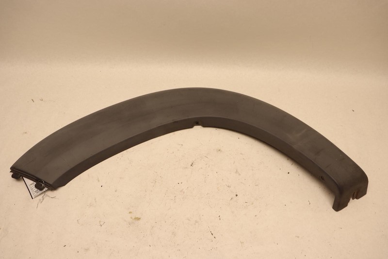 2014-2018 DODGE PROMASTER 1500 REAR RIGHT QUARTER WHEEL ARCH FLARE MOLDING OEM