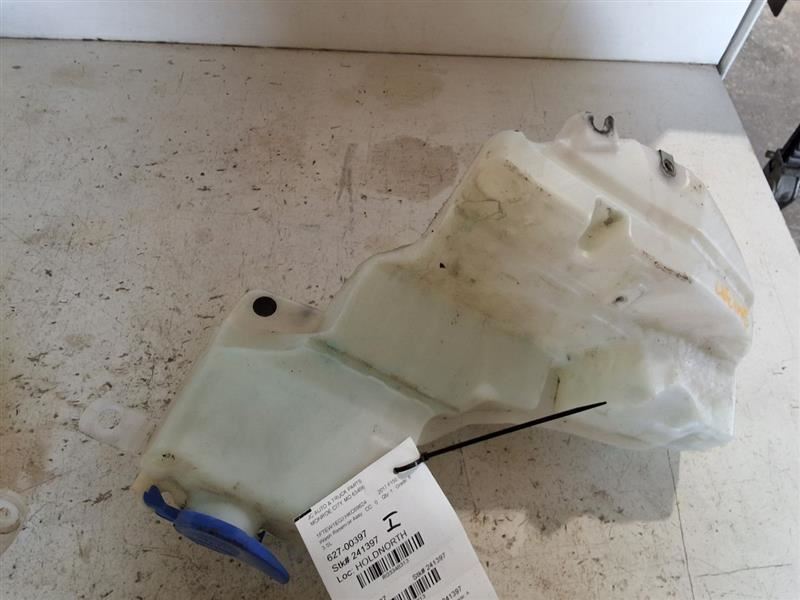 Wash Reservoir Fits 15-17 FORD F150 PICKUP 3348313