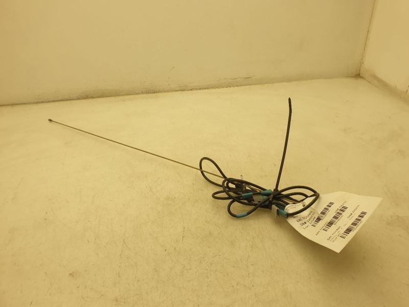 02 TOYOTA PRIUS ROOF MOUNTED ANTENNA