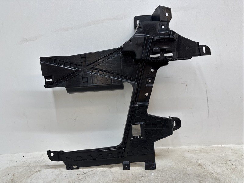🌟21-23 Tesla Model X Right Trunk Side Trim Bracket 1623204-00-D 16029 M8