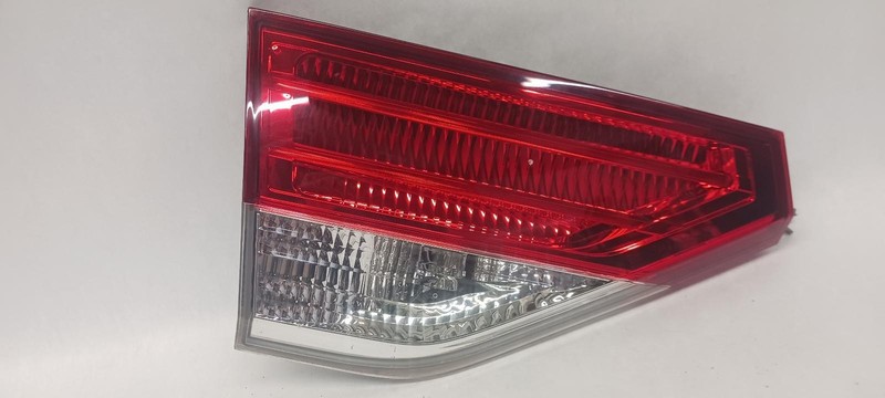 14-'17 HONDA ODYSSEY Left driver inner Taillight OEM Grade A!