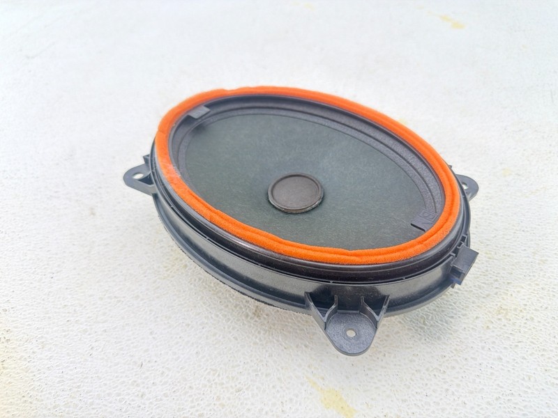 2019 - 2025 SUBARU FORESTER FRONT right SIDE DOOR AUDIO SOUND SPEAKER OEM