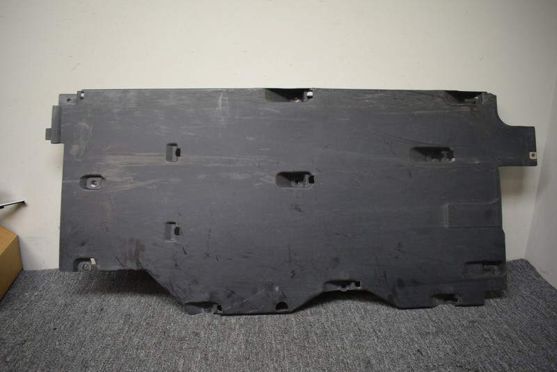 2010-2013 PORSCHE 911 COVER SIDE SHIELD RIGHT SIDE FACTORY OEM
