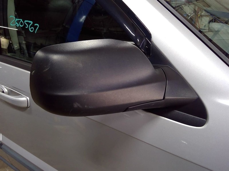 Passenger Side View Mirror Power Non-heated Fits 05-10 GRAND CHEROKEE 1768876