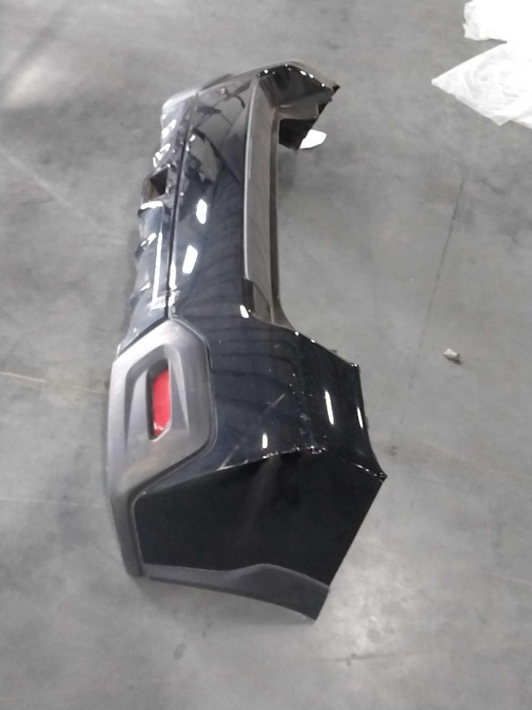 2017 Subaru XV Crosstrek Black Rear Bumper Assembly OEM 57704FJ040