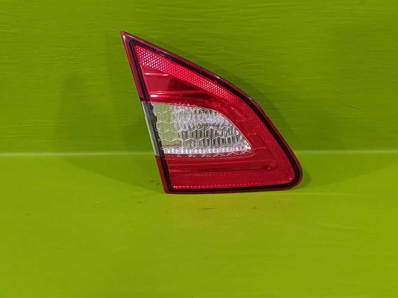 11 12 13 FIESTA SDN DRIVER LEFT LID TAILLIGHT LAMP OEM 3808-22