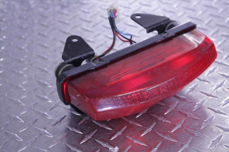 96 KAWASAKI EX 500 NINJA REAR TAIL LIGHT LAMP TAILLIGHT ASSEMBLY EX500
