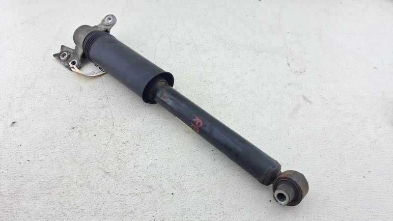 2018-2022 GMC TERRAIN FWD REAR RIGHT SIDE SUSPENSION SHOCK STRUT ABSORBER OEM