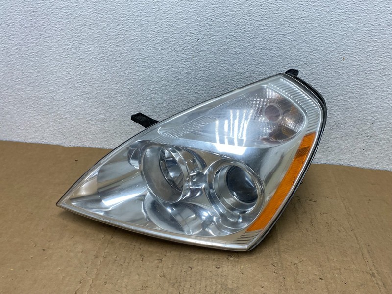 2008-2012 Kia Sedona Left Driver Lh Side Headlight Halogen Oem AD1422 DW