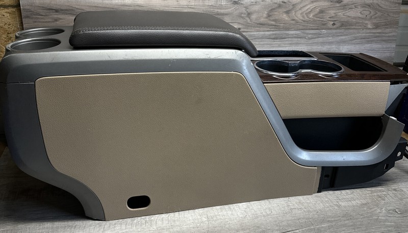 2011 12 Ford F150Full Floor Console With Lid Armrest Gray Tan Woodgrain OE
