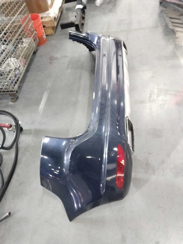 2015 Volvo XC60 Bumper Assembly Blue OEM Used - Scratches, 119K Miles