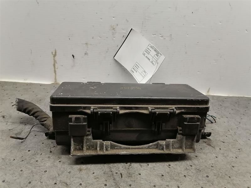 Fuse Box Engine Core Support Mounted Fits 09-10 FORD F150 PICKUP 1305287