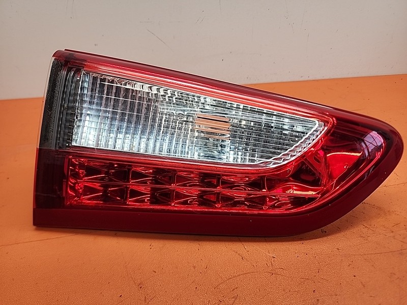 2013-2015 INFINITI JX35 QX60 REAR LEFT DRIVER SIDE INNER TAIL LIGHT LAMP OEM