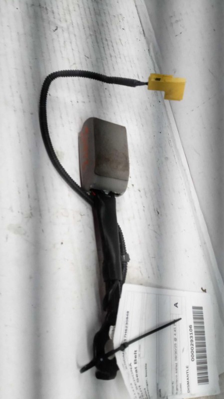 2017 KIA SEDONA Front Right Seat Belt OEM White 88840A9500DAA 86K Miles