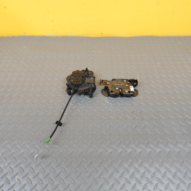 2024-2026 BMW X2 U10 OEM REAR TRUNK LOCK LATCH ACTUATOR OEM 16367210