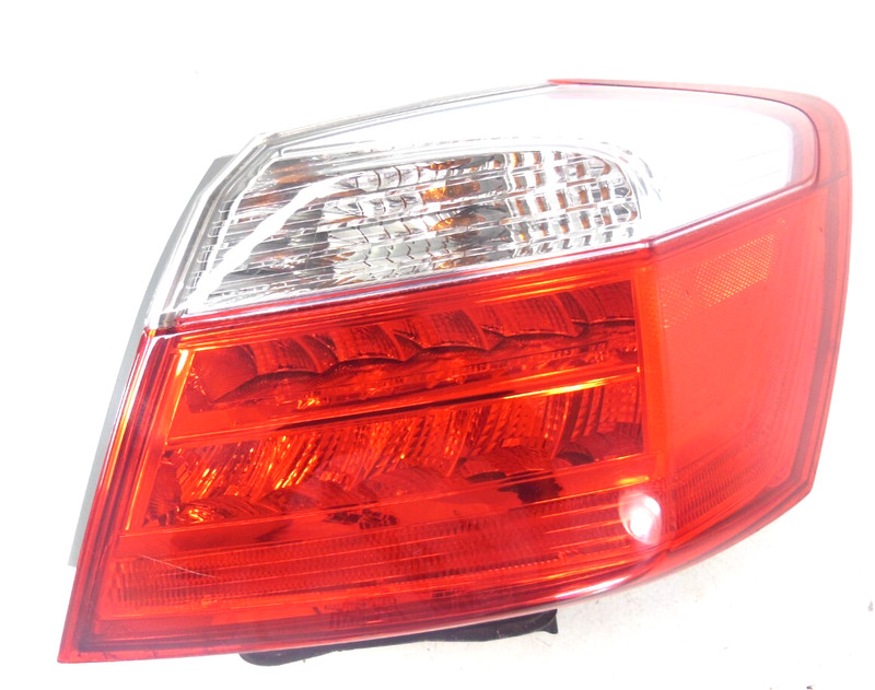 2013-2015 Honda Accord Sdn Tail Light Lamp Passenger Right RH OEM