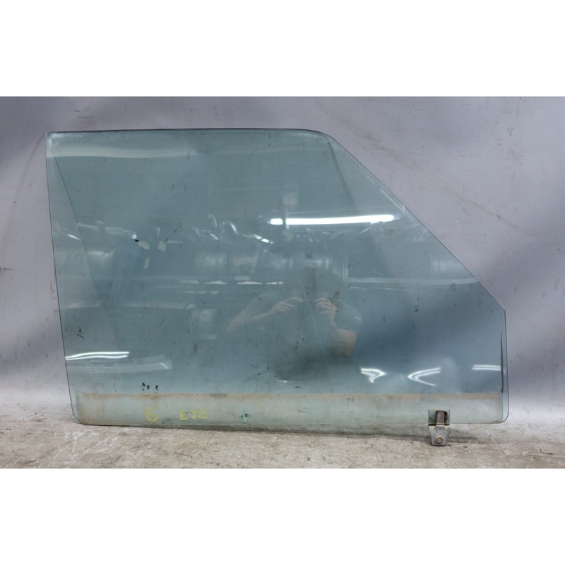 79-88 Damaged BMW E12 E28 5-Series Factory Right Front Passenger Window Glass OE