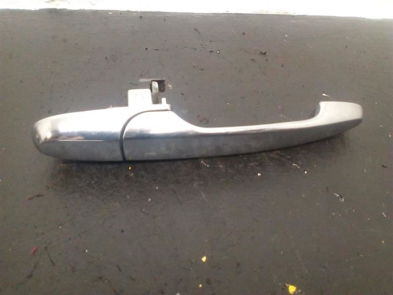 06-11 Buick Lucerne Rear Left Driver Door Handle Chrome OEM 15936041