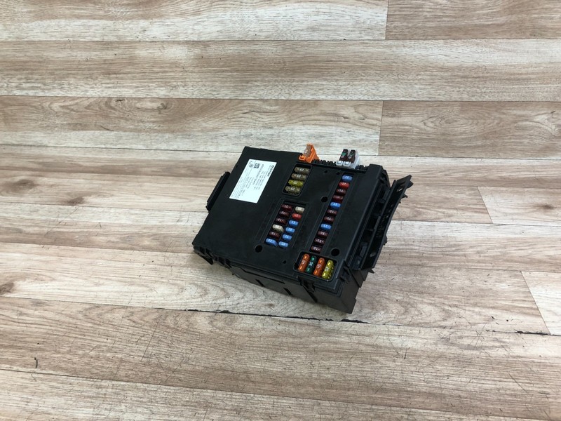 SMART FORTWO W451 OEM FRONT BODY CONTROL MODULE BCM SAM FUSE BOX FUSES 08-15 4