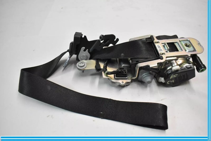 10-13 Mercedes W207 E550 E350 Front Right Passenger Side Seat Belt Black OEM