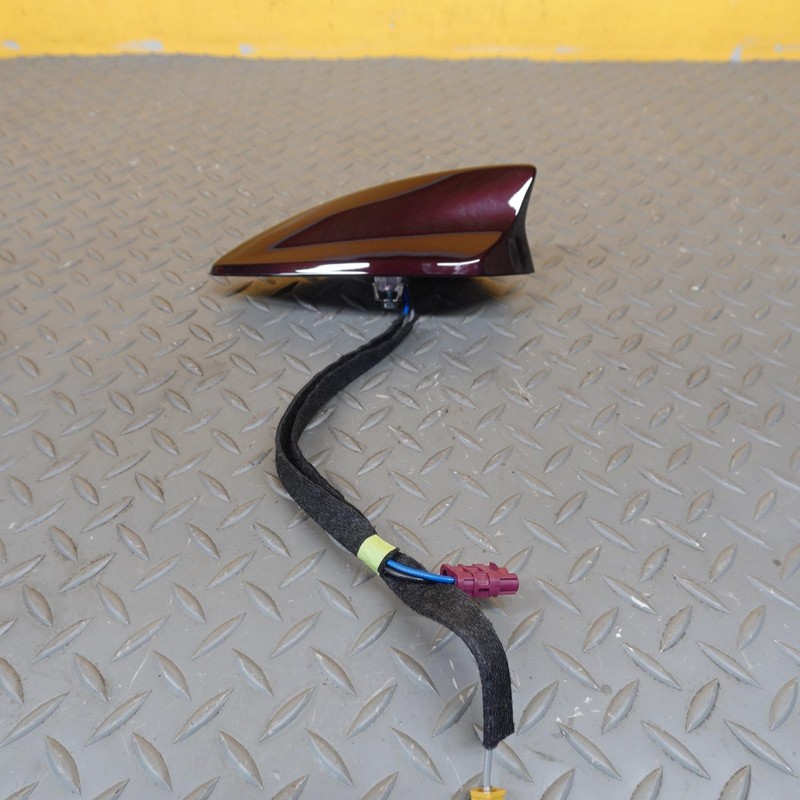 2018-2024 BUICK ENCLAVE ROOF MOUNTED RADIO ANTENNA SHARK FIN OEM 84559361