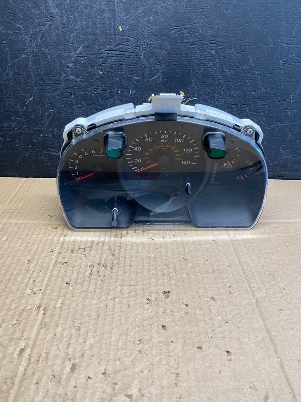 2004 to 2007 Toyota Highlander Speedometer Insrument Gauge Cluster AC9580 DG