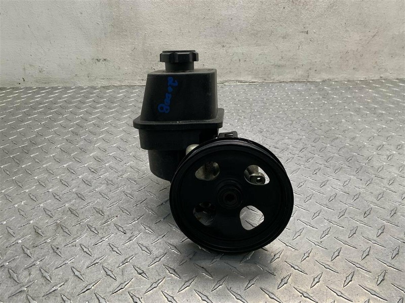 04 05 06 ENVOY XL TRAILBLAZER EXT 4.2L POWER STEERING PUMP OEM 553-01123