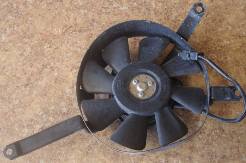 2002 Kawasaki Ninja ZX600 ZX 600 ZX600J J1 Radiator Fan Motor Coolant M10