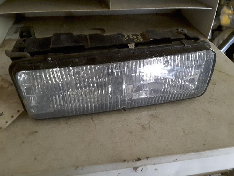 88 89 90 91 92 93 94 95 96 BUICK REGAL L. HEADLIGHT 2 DR 7789