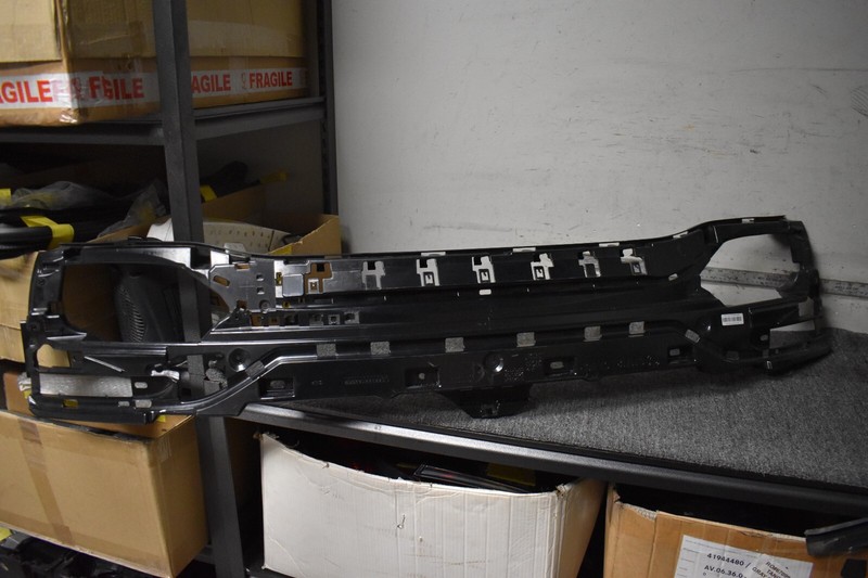 2020-2022 BMW 740I BASE CENTER SUPPORT FACTORY OEM