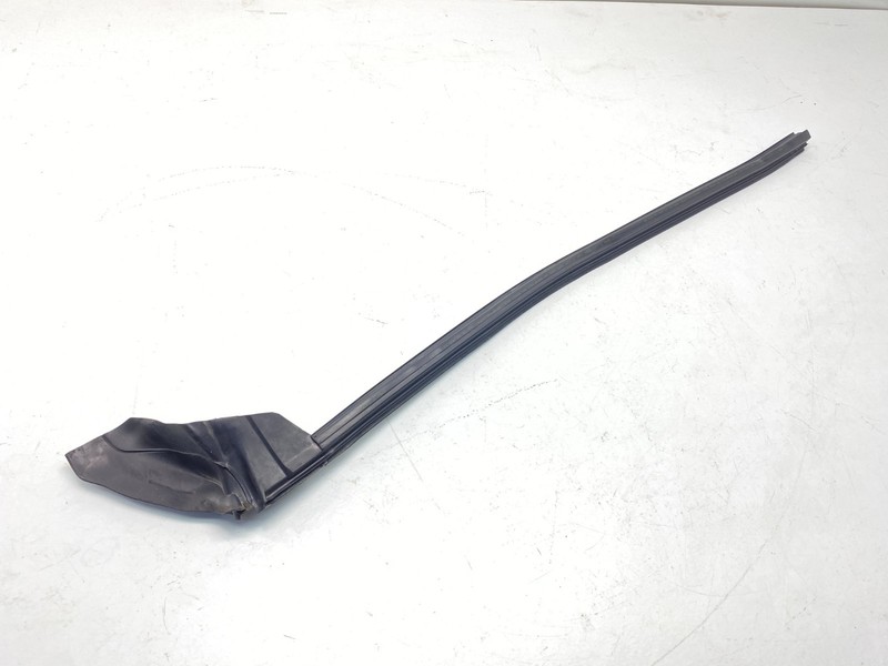 07-13 BMW E92 328 335 M3 CPE Front Right Passenger Door Channel Rubber Seal OEM✅