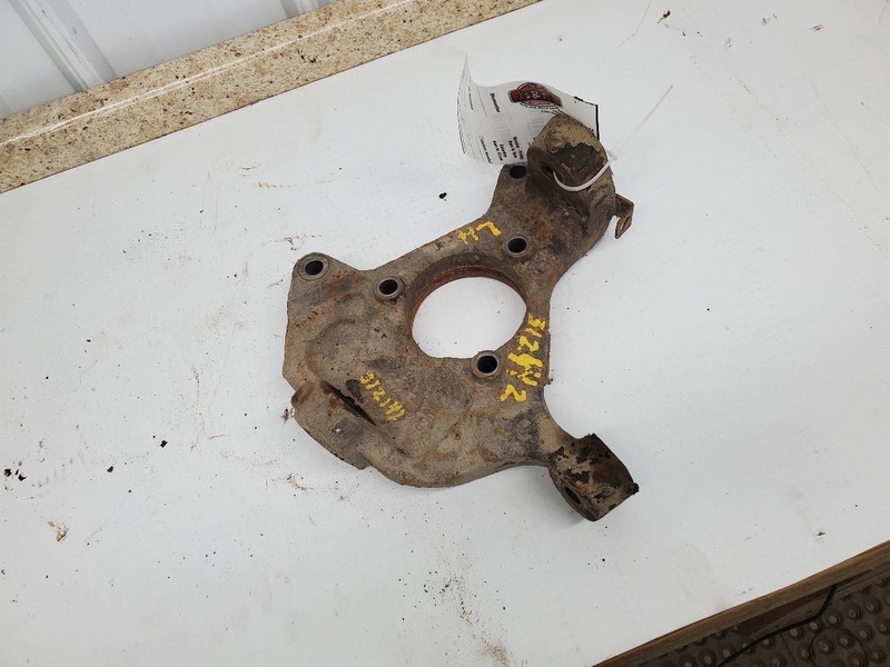 Driver Left Front Spindle/Knuckle Fits 07-14 ESCALADE 295824