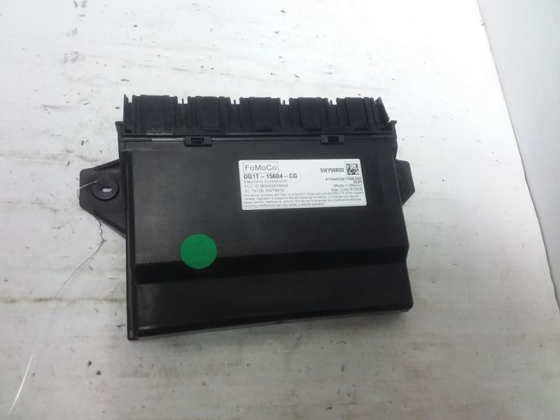 Transmission Control Module TCM 2014 Ford Taurus DG1T-15604-CG