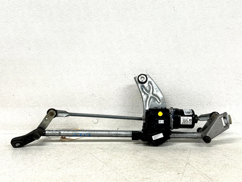 ⭐19-22 MERCEDES-BENZ A220 WINDSHIELD WIPER TRANSMISSION WITH MOTOR OEM LOT2712