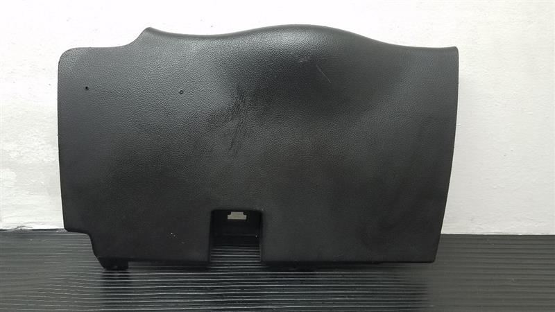 14-19 Chevrolet Silverado Driver Knee Trim Panel Black OEM 23504152