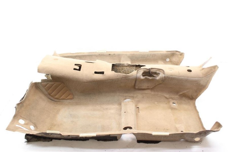 1999-2000 Mazda MX-5 Miata 1.8L Tan Floor Carpet HAS SOME WEAR SEE PICTURES