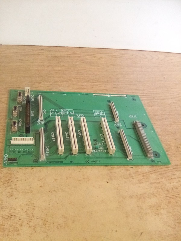 Yaskawa 331LA09661 Backplane