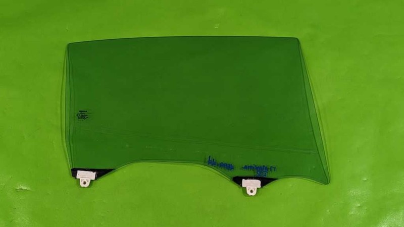 16-23 MAXIMA PASSENGER RIGHT REAR WINDOW DOOR GLASS OEM 4599-44
