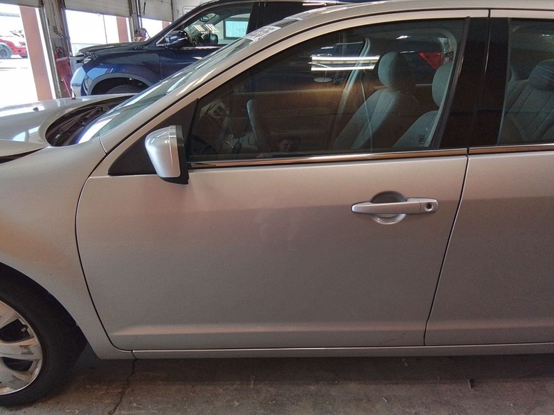 Driver Front Door Without Side Moulding Holes Fits 06-12 FUSION 3489909