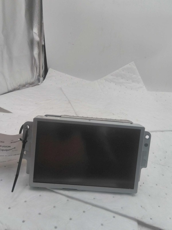 2014 Ford Fusion Infotainment Display OEM Black DS7T-18B955-FA 146K Miles