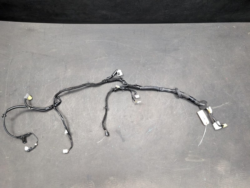 Front Right Door Wiring Harness 2022 Subaru Crosstrek 81821-FL330 2021 2023