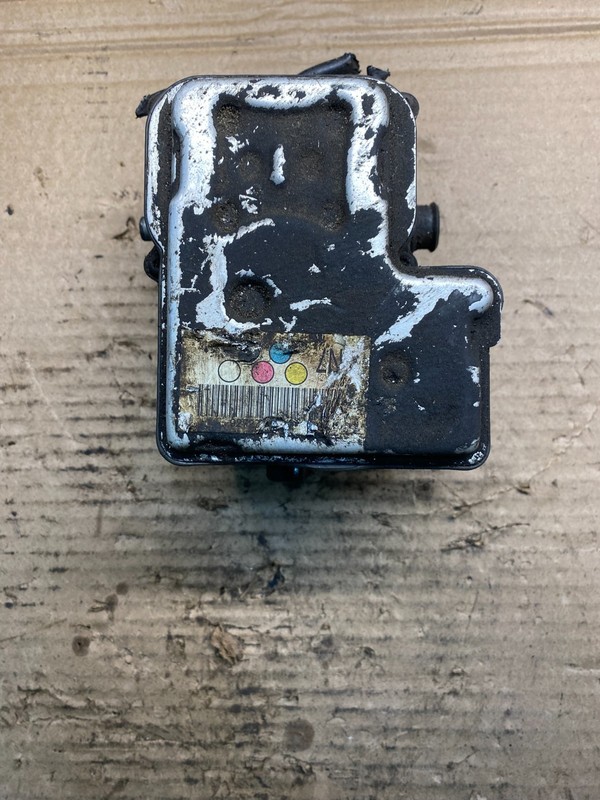 2005 - 2007 Chevrolet Silverado GMC Sierra ABS Anti-Lock Brake Module AA3310 DG