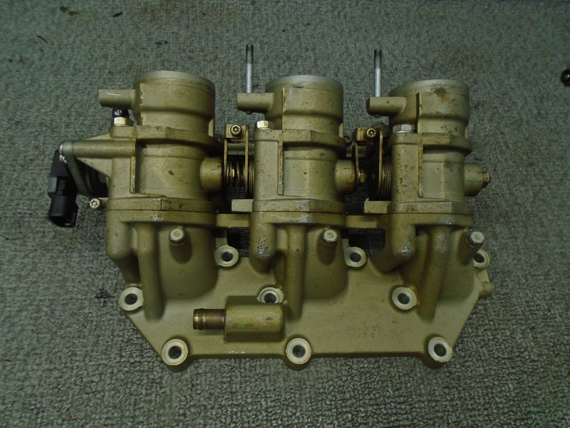 Throttle Body Assy 1 69J-13751-00-00 Yamaha Outboard 2002-2005 200-225 Hp Motor