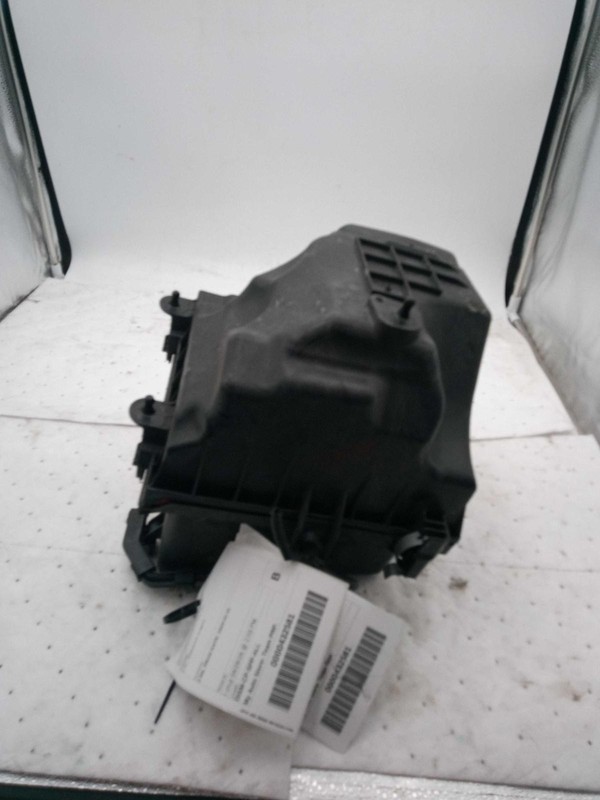 2020 Toyota Camry Air Cleaner Assembly OEM Used 2.5L Grey 107k Miles