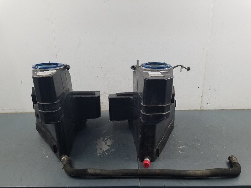 2015 12 - 16 Lamborghini Aventador Fuel Tanks - 2 #3666 M7