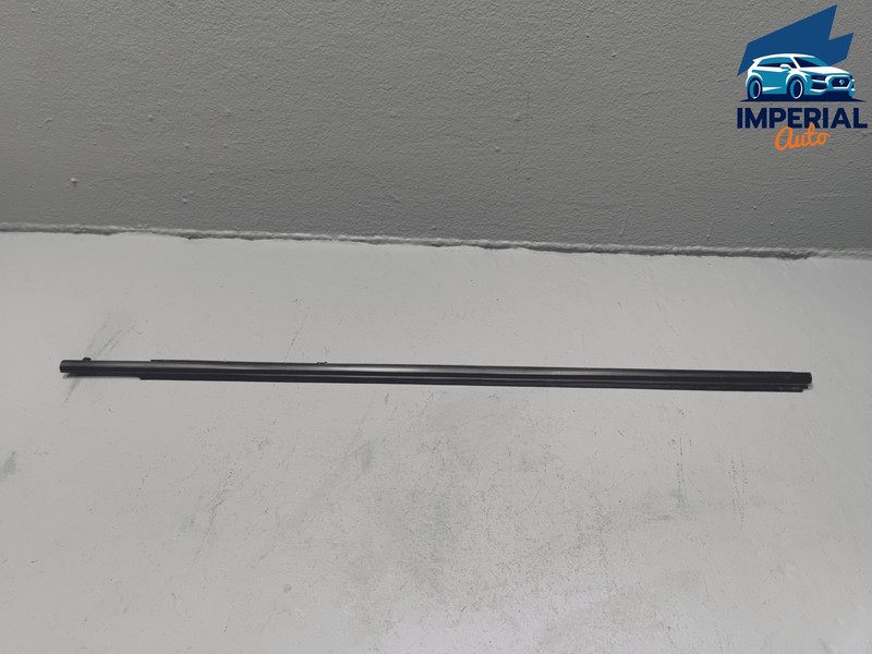 TOYOTA SIENNA FRONT LEFT DRIVER SIDE DOOR WINDOW BELT MOLDING OEM 2011-2020