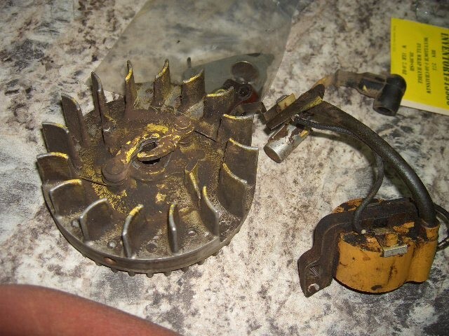 McCulloch 1-50 coil flywheel points chainsaw part bin275