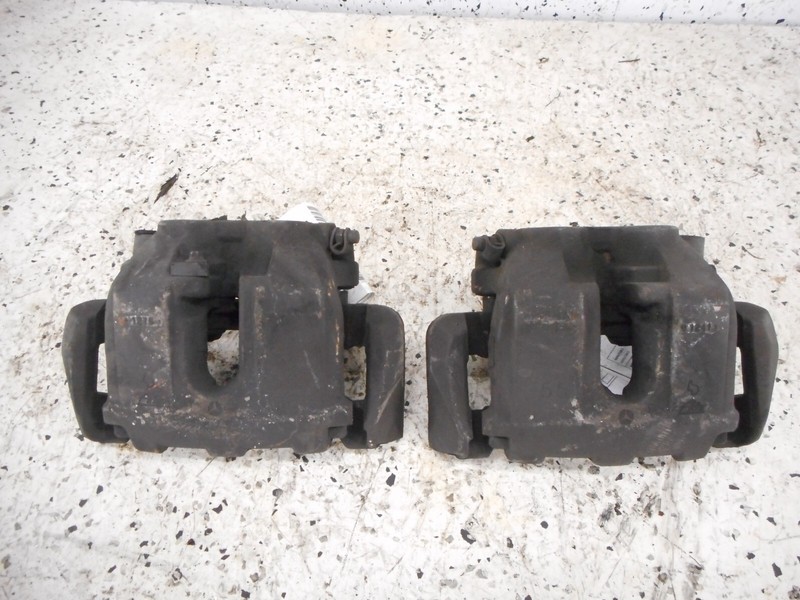07-12 Mercedes-Benz GL450 Brake Caliper Pair Front Driver Passenger OEM ML350