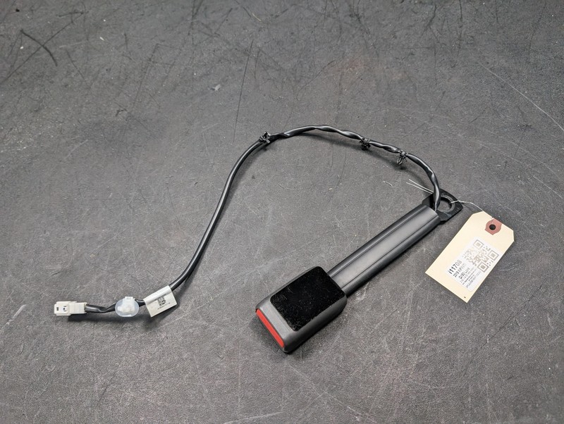 Front Left Seat Belt Buckle 2019 Infiniti QX50 2020